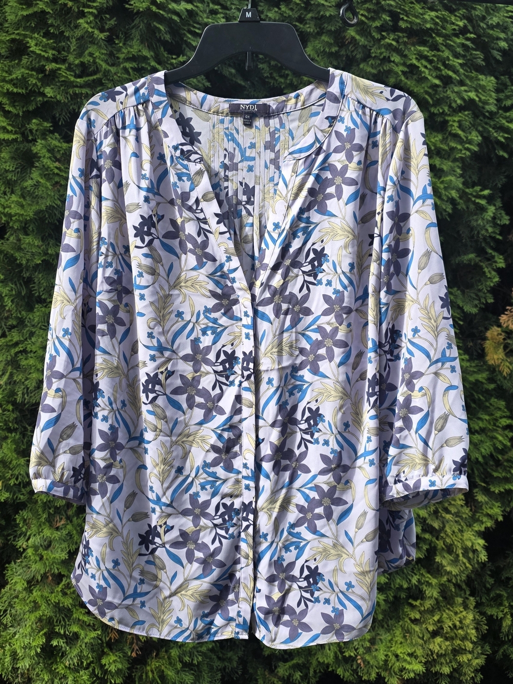 NYDJ Pintuck Floral Blue And Purple Blouse Size OX